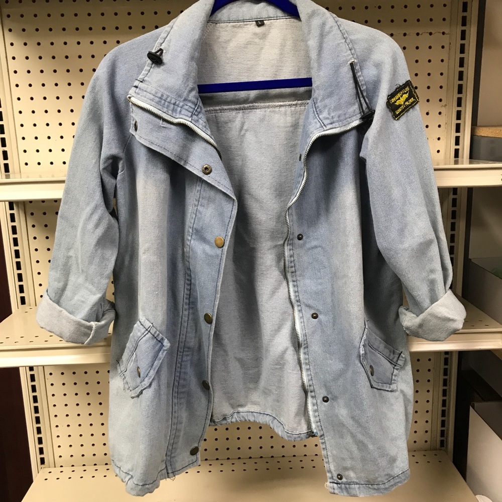 Jean jacket - Picture 3 of 3